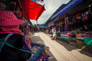 BIB: 
                            <button type="button" onclick="openModal(25302015)" class="btn btn-primary btn-sm float-right btn-popup" data-toggle="modal" data-target=".modal-high-quality">
                        <i class="fas fa-shopping-cart"></i> Add to Cart
                    </button>
                                            <button type="button" onclick="isThisMe(25302015, true)" class="btn btn-success btn-sm float-right btn-popup btn-isme hidden" data-toggle="tooltip" data-placement="bottom" title="นี่คือรูปของคุณใช่ไหม คลิกที่นี่เพื่อเอาเข้าอัลบั้ม">
                        <i class="fas fa-plus"></i> Add to album
                    </button>
                    <button type="button" onclick="isThisMe(25302015, false)" class="btn btn-warning btn-sm float-right btn-popup btn-isnotme hidden">
                        <i class="fas fa-ban"></i> Remove from album
                    </button>