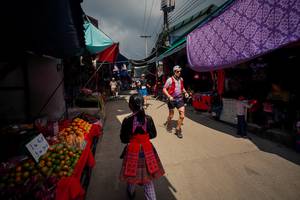 BIB: 
                            <button type="button" onclick="openModal(25307980)" class="btn btn-primary btn-sm float-right btn-popup" data-toggle="modal" data-target=".modal-high-quality">
                        <i class="fas fa-shopping-cart"></i> Add to Cart
                    </button>
                                            <button type="button" onclick="isThisMe(25307980, true)" class="btn btn-success btn-sm float-right btn-popup btn-isme hidden" data-toggle="tooltip" data-placement="bottom" title="นี่คือรูปของคุณใช่ไหม คลิกที่นี่เพื่อเอาเข้าอัลบั้ม">
                        <i class="fas fa-plus"></i> Add to album
                    </button>
                    <button type="button" onclick="isThisMe(25307980, false)" class="btn btn-warning btn-sm float-right btn-popup btn-isnotme hidden">
                        <i class="fas fa-ban"></i> Remove from album
                    </button>