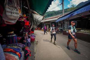 BIB: 
                            <button type="button" onclick="openModal(25303858)" class="btn btn-primary btn-sm float-right btn-popup" data-toggle="modal" data-target=".modal-high-quality">
                        <i class="fas fa-shopping-cart"></i> Add to Cart
                    </button>
                                            <button type="button" onclick="isThisMe(25303858, true)" class="btn btn-success btn-sm float-right btn-popup btn-isme hidden" data-toggle="tooltip" data-placement="bottom" title="นี่คือรูปของคุณใช่ไหม คลิกที่นี่เพื่อเอาเข้าอัลบั้ม">
                        <i class="fas fa-plus"></i> Add to album
                    </button>
                    <button type="button" onclick="isThisMe(25303858, false)" class="btn btn-warning btn-sm float-right btn-popup btn-isnotme hidden">
                        <i class="fas fa-ban"></i> Remove from album
                    </button>