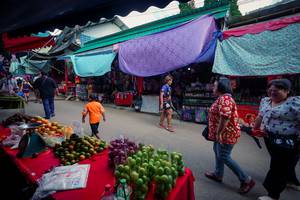 BIB: 
                            <button type="button" onclick="openModal(25311591)" class="btn btn-primary btn-sm float-right btn-popup" data-toggle="modal" data-target=".modal-high-quality">
                        <i class="fas fa-shopping-cart"></i> Add to Cart
                    </button>
                                            <button type="button" onclick="isThisMe(25311591, true)" class="btn btn-success btn-sm float-right btn-popup btn-isme hidden" data-toggle="tooltip" data-placement="bottom" title="นี่คือรูปของคุณใช่ไหม คลิกที่นี่เพื่อเอาเข้าอัลบั้ม">
                        <i class="fas fa-plus"></i> Add to album
                    </button>
                    <button type="button" onclick="isThisMe(25311591, false)" class="btn btn-warning btn-sm float-right btn-popup btn-isnotme hidden">
                        <i class="fas fa-ban"></i> Remove from album
                    </button>