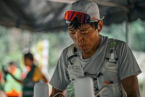 BIB: 
                            <button type="button" onclick="openModal(25709094)" class="btn btn-primary btn-sm float-right btn-popup" data-toggle="modal" data-target=".modal-high-quality">
                        <i class="fas fa-shopping-cart"></i> Add to Cart
                    </button>
                                            <button type="button" onclick="isThisMe(25709094, true)" class="btn btn-success btn-sm float-right btn-popup btn-isme hidden" data-toggle="tooltip" data-placement="bottom" title="นี่คือรูปของคุณใช่ไหม คลิกที่นี่เพื่อเอาเข้าอัลบั้ม">
                        <i class="fas fa-plus"></i> Add to album
                    </button>
                    <button type="button" onclick="isThisMe(25709094, false)" class="btn btn-warning btn-sm float-right btn-popup btn-isnotme hidden">
                        <i class="fas fa-ban"></i> Remove from album
                    </button>