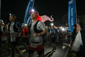 BIB: 
                            <button type="button" onclick="openModal(25775612)" class="btn btn-primary btn-sm float-right btn-popup" data-toggle="modal" data-target=".modal-high-quality">
                        <i class="fas fa-shopping-cart"></i> Add to Cart
                    </button>
                                            <button type="button" onclick="isThisMe(25775612, true)" class="btn btn-success btn-sm float-right btn-popup btn-isme hidden" data-toggle="tooltip" data-placement="bottom" title="นี่คือรูปของคุณใช่ไหม คลิกที่นี่เพื่อเอาเข้าอัลบั้ม">
                        <i class="fas fa-plus"></i> Add to album
                    </button>
                    <button type="button" onclick="isThisMe(25775612, false)" class="btn btn-warning btn-sm float-right btn-popup btn-isnotme hidden">
                        <i class="fas fa-ban"></i> Remove from album
                    </button>