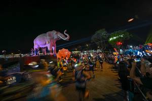 BIB: 
                            <button type="button" onclick="openModal(25775388)" class="btn btn-primary btn-sm float-right btn-popup" data-toggle="modal" data-target=".modal-high-quality">
                        <i class="fas fa-shopping-cart"></i> Add to Cart
                    </button>
                                            <button type="button" onclick="isThisMe(25775388, true)" class="btn btn-success btn-sm float-right btn-popup btn-isme hidden" data-toggle="tooltip" data-placement="bottom" title="นี่คือรูปของคุณใช่ไหม คลิกที่นี่เพื่อเอาเข้าอัลบั้ม">
                        <i class="fas fa-plus"></i> Add to album
                    </button>
                    <button type="button" onclick="isThisMe(25775388, false)" class="btn btn-warning btn-sm float-right btn-popup btn-isnotme hidden">
                        <i class="fas fa-ban"></i> Remove from album
                    </button>