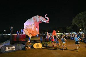 BIB: 
                            <button type="button" onclick="openModal(25775308)" class="btn btn-primary btn-sm float-right btn-popup" data-toggle="modal" data-target=".modal-high-quality">
                        <i class="fas fa-shopping-cart"></i> Add to Cart
                    </button>
                                            <button type="button" onclick="isThisMe(25775308, true)" class="btn btn-success btn-sm float-right btn-popup btn-isme hidden" data-toggle="tooltip" data-placement="bottom" title="นี่คือรูปของคุณใช่ไหม คลิกที่นี่เพื่อเอาเข้าอัลบั้ม">
                        <i class="fas fa-plus"></i> Add to album
                    </button>
                    <button type="button" onclick="isThisMe(25775308, false)" class="btn btn-warning btn-sm float-right btn-popup btn-isnotme hidden">
                        <i class="fas fa-ban"></i> Remove from album
                    </button>