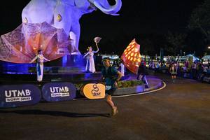 BIB: 
                            <button type="button" onclick="openModal(25775526)" class="btn btn-primary btn-sm float-right btn-popup" data-toggle="modal" data-target=".modal-high-quality">
                        <i class="fas fa-shopping-cart"></i> Add to Cart
                    </button>
                                            <button type="button" onclick="isThisMe(25775526, true)" class="btn btn-success btn-sm float-right btn-popup btn-isme hidden" data-toggle="tooltip" data-placement="bottom" title="นี่คือรูปของคุณใช่ไหม คลิกที่นี่เพื่อเอาเข้าอัลบั้ม">
                        <i class="fas fa-plus"></i> Add to album
                    </button>
                    <button type="button" onclick="isThisMe(25775526, false)" class="btn btn-warning btn-sm float-right btn-popup btn-isnotme hidden">
                        <i class="fas fa-ban"></i> Remove from album
                    </button>