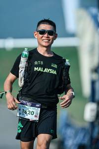 BIB: 
                            <button type="button" onclick="openModal(25798313)" class="btn btn-primary btn-sm float-right btn-popup" data-toggle="modal" data-target=".modal-high-quality">
                        <i class="fas fa-shopping-cart"></i> Add to Cart
                    </button>
                                            <button type="button" onclick="isThisMe(25798313, true)" class="btn btn-success btn-sm float-right btn-popup btn-isme hidden" data-toggle="tooltip" data-placement="bottom" title="นี่คือรูปของคุณใช่ไหม คลิกที่นี่เพื่อเอาเข้าอัลบั้ม">
                        <i class="fas fa-plus"></i> Add to album
                    </button>
                    <button type="button" onclick="isThisMe(25798313, false)" class="btn btn-warning btn-sm float-right btn-popup btn-isnotme hidden">
                        <i class="fas fa-ban"></i> Remove from album
                    </button>