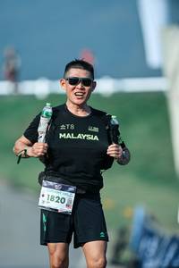 BIB: 
                            <button type="button" onclick="openModal(25798294)" class="btn btn-primary btn-sm float-right btn-popup" data-toggle="modal" data-target=".modal-high-quality">
                        <i class="fas fa-shopping-cart"></i> Add to Cart
                    </button>
                                            <button type="button" onclick="isThisMe(25798294, true)" class="btn btn-success btn-sm float-right btn-popup btn-isme hidden" data-toggle="tooltip" data-placement="bottom" title="นี่คือรูปของคุณใช่ไหม คลิกที่นี่เพื่อเอาเข้าอัลบั้ม">
                        <i class="fas fa-plus"></i> Add to album
                    </button>
                    <button type="button" onclick="isThisMe(25798294, false)" class="btn btn-warning btn-sm float-right btn-popup btn-isnotme hidden">
                        <i class="fas fa-ban"></i> Remove from album
                    </button>