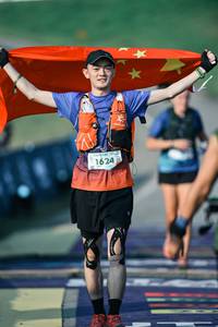 BIB: 
                            <button type="button" onclick="openModal(25791771)" class="btn btn-primary btn-sm float-right btn-popup" data-toggle="modal" data-target=".modal-high-quality">
                        <i class="fas fa-shopping-cart"></i> Add to Cart
                    </button>
                                            <button type="button" onclick="isThisMe(25791771, true)" class="btn btn-success btn-sm float-right btn-popup btn-isme hidden" data-toggle="tooltip" data-placement="bottom" title="นี่คือรูปของคุณใช่ไหม คลิกที่นี่เพื่อเอาเข้าอัลบั้ม">
                        <i class="fas fa-plus"></i> Add to album
                    </button>
                    <button type="button" onclick="isThisMe(25791771, false)" class="btn btn-warning btn-sm float-right btn-popup btn-isnotme hidden">
                        <i class="fas fa-ban"></i> Remove from album
                    </button>