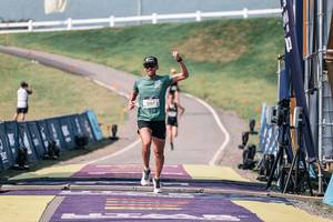 BIB: 
                            <button type="button" onclick="openModal(25600709)" class="btn btn-primary btn-sm float-right btn-popup" data-toggle="modal" data-target=".modal-high-quality">
                        <i class="fas fa-shopping-cart"></i> Add to Cart
                    </button>
                                            <button type="button" onclick="isThisMe(25600709, true)" class="btn btn-success btn-sm float-right btn-popup btn-isme hidden" data-toggle="tooltip" data-placement="bottom" title="นี่คือรูปของคุณใช่ไหม คลิกที่นี่เพื่อเอาเข้าอัลบั้ม">
                        <i class="fas fa-plus"></i> Add to album
                    </button>
                    <button type="button" onclick="isThisMe(25600709, false)" class="btn btn-warning btn-sm float-right btn-popup btn-isnotme hidden">
                        <i class="fas fa-ban"></i> Remove from album
                    </button>