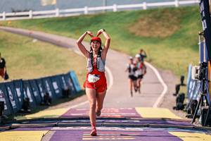 BIB: 
                            <button type="button" onclick="openModal(25592491)" class="btn btn-primary btn-sm float-right btn-popup" data-toggle="modal" data-target=".modal-high-quality">
                        <i class="fas fa-shopping-cart"></i> Add to Cart
                    </button>
                                            <button type="button" onclick="isThisMe(25592491, true)" class="btn btn-success btn-sm float-right btn-popup btn-isme hidden" data-toggle="tooltip" data-placement="bottom" title="นี่คือรูปของคุณใช่ไหม คลิกที่นี่เพื่อเอาเข้าอัลบั้ม">
                        <i class="fas fa-plus"></i> Add to album
                    </button>
                    <button type="button" onclick="isThisMe(25592491, false)" class="btn btn-warning btn-sm float-right btn-popup btn-isnotme hidden">
                        <i class="fas fa-ban"></i> Remove from album
                    </button>