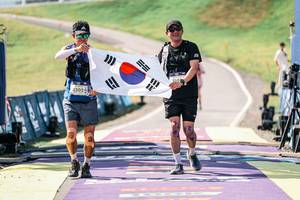 BIB: 
                            <button type="button" onclick="openModal(25609079)" class="btn btn-primary btn-sm float-right btn-popup" data-toggle="modal" data-target=".modal-high-quality">
                        <i class="fas fa-shopping-cart"></i> Add to Cart
                    </button>
                                            <button type="button" onclick="isThisMe(25609079, true)" class="btn btn-success btn-sm float-right btn-popup btn-isme hidden" data-toggle="tooltip" data-placement="bottom" title="นี่คือรูปของคุณใช่ไหม คลิกที่นี่เพื่อเอาเข้าอัลบั้ม">
                        <i class="fas fa-plus"></i> Add to album
                    </button>
                    <button type="button" onclick="isThisMe(25609079, false)" class="btn btn-warning btn-sm float-right btn-popup btn-isnotme hidden">
                        <i class="fas fa-ban"></i> Remove from album
                    </button>