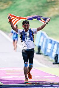 BIB: 
                            <button type="button" onclick="openModal(25917685)" class="btn btn-primary btn-sm float-right btn-popup" data-toggle="modal" data-target=".modal-high-quality">
                        <i class="fas fa-shopping-cart"></i> Add to Cart
                    </button>
                                            <button type="button" onclick="isThisMe(25917685, true)" class="btn btn-success btn-sm float-right btn-popup btn-isme hidden" data-toggle="tooltip" data-placement="bottom" title="นี่คือรูปของคุณใช่ไหม คลิกที่นี่เพื่อเอาเข้าอัลบั้ม">
                        <i class="fas fa-plus"></i> Add to album
                    </button>
                    <button type="button" onclick="isThisMe(25917685, false)" class="btn btn-warning btn-sm float-right btn-popup btn-isnotme hidden">
                        <i class="fas fa-ban"></i> Remove from album
                    </button>