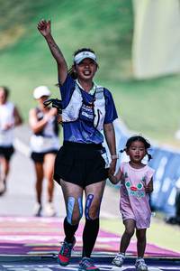 BIB: 
                            <button type="button" onclick="openModal(25904756)" class="btn btn-primary btn-sm float-right btn-popup" data-toggle="modal" data-target=".modal-high-quality">
                        <i class="fas fa-shopping-cart"></i> Add to Cart
                    </button>
                                            <button type="button" onclick="isThisMe(25904756, true)" class="btn btn-success btn-sm float-right btn-popup btn-isme hidden" data-toggle="tooltip" data-placement="bottom" title="นี่คือรูปของคุณใช่ไหม คลิกที่นี่เพื่อเอาเข้าอัลบั้ม">
                        <i class="fas fa-plus"></i> Add to album
                    </button>
                    <button type="button" onclick="isThisMe(25904756, false)" class="btn btn-warning btn-sm float-right btn-popup btn-isnotme hidden">
                        <i class="fas fa-ban"></i> Remove from album
                    </button>