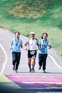 BIB: 
                            <button type="button" onclick="openModal(25894004)" class="btn btn-primary btn-sm float-right btn-popup" data-toggle="modal" data-target=".modal-high-quality">
                        <i class="fas fa-shopping-cart"></i> Add to Cart
                    </button>
                                            <button type="button" onclick="isThisMe(25894004, true)" class="btn btn-success btn-sm float-right btn-popup btn-isme hidden" data-toggle="tooltip" data-placement="bottom" title="นี่คือรูปของคุณใช่ไหม คลิกที่นี่เพื่อเอาเข้าอัลบั้ม">
                        <i class="fas fa-plus"></i> Add to album
                    </button>
                    <button type="button" onclick="isThisMe(25894004, false)" class="btn btn-warning btn-sm float-right btn-popup btn-isnotme hidden">
                        <i class="fas fa-ban"></i> Remove from album
                    </button>