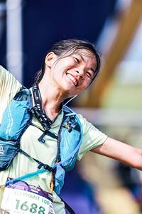 BIB: 
                            <button type="button" onclick="openModal(25884220)" class="btn btn-primary btn-sm float-right btn-popup" data-toggle="modal" data-target=".modal-high-quality">
                        <i class="fas fa-shopping-cart"></i> Add to Cart
                    </button>
                                            <button type="button" onclick="isThisMe(25884220, true)" class="btn btn-success btn-sm float-right btn-popup btn-isme hidden" data-toggle="tooltip" data-placement="bottom" title="นี่คือรูปของคุณใช่ไหม คลิกที่นี่เพื่อเอาเข้าอัลบั้ม">
                        <i class="fas fa-plus"></i> Add to album
                    </button>
                    <button type="button" onclick="isThisMe(25884220, false)" class="btn btn-warning btn-sm float-right btn-popup btn-isnotme hidden">
                        <i class="fas fa-ban"></i> Remove from album
                    </button>