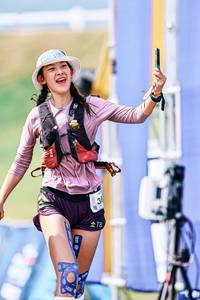 BIB: 
                            <button type="button" onclick="openModal(25919401)" class="btn btn-primary btn-sm float-right btn-popup" data-toggle="modal" data-target=".modal-high-quality">
                        <i class="fas fa-shopping-cart"></i> Add to Cart
                    </button>
                                            <button type="button" onclick="isThisMe(25919401, true)" class="btn btn-success btn-sm float-right btn-popup btn-isme hidden" data-toggle="tooltip" data-placement="bottom" title="นี่คือรูปของคุณใช่ไหม คลิกที่นี่เพื่อเอาเข้าอัลบั้ม">
                        <i class="fas fa-plus"></i> Add to album
                    </button>
                    <button type="button" onclick="isThisMe(25919401, false)" class="btn btn-warning btn-sm float-right btn-popup btn-isnotme hidden">
                        <i class="fas fa-ban"></i> Remove from album
                    </button>