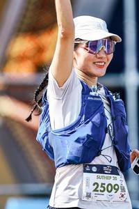 BIB: 
                            <button type="button" onclick="openModal(25906861)" class="btn btn-primary btn-sm float-right btn-popup" data-toggle="modal" data-target=".modal-high-quality">
                        <i class="fas fa-shopping-cart"></i> Add to Cart
                    </button>
                                            <button type="button" onclick="isThisMe(25906861, true)" class="btn btn-success btn-sm float-right btn-popup btn-isme hidden" data-toggle="tooltip" data-placement="bottom" title="นี่คือรูปของคุณใช่ไหม คลิกที่นี่เพื่อเอาเข้าอัลบั้ม">
                        <i class="fas fa-plus"></i> Add to album
                    </button>
                    <button type="button" onclick="isThisMe(25906861, false)" class="btn btn-warning btn-sm float-right btn-popup btn-isnotme hidden">
                        <i class="fas fa-ban"></i> Remove from album
                    </button>