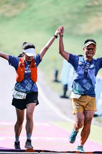 BIB: 
                            <button type="button" onclick="openModal(25911578)" class="btn btn-primary btn-sm float-right btn-popup" data-toggle="modal" data-target=".modal-high-quality">
                        <i class="fas fa-shopping-cart"></i> Add to Cart
                    </button>
                                            <button type="button" onclick="isThisMe(25911578, true)" class="btn btn-success btn-sm float-right btn-popup btn-isme hidden" data-toggle="tooltip" data-placement="bottom" title="นี่คือรูปของคุณใช่ไหม คลิกที่นี่เพื่อเอาเข้าอัลบั้ม">
                        <i class="fas fa-plus"></i> Add to album
                    </button>
                    <button type="button" onclick="isThisMe(25911578, false)" class="btn btn-warning btn-sm float-right btn-popup btn-isnotme hidden">
                        <i class="fas fa-ban"></i> Remove from album
                    </button>