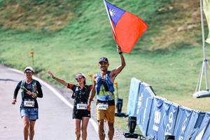 BIB: 
                            <button type="button" onclick="openModal(25913192)" class="btn btn-primary btn-sm float-right btn-popup" data-toggle="modal" data-target=".modal-high-quality">
                        <i class="fas fa-shopping-cart"></i> Add to Cart
                    </button>
                                            <button type="button" onclick="isThisMe(25913192, true)" class="btn btn-success btn-sm float-right btn-popup btn-isme hidden" data-toggle="tooltip" data-placement="bottom" title="นี่คือรูปของคุณใช่ไหม คลิกที่นี่เพื่อเอาเข้าอัลบั้ม">
                        <i class="fas fa-plus"></i> Add to album
                    </button>
                    <button type="button" onclick="isThisMe(25913192, false)" class="btn btn-warning btn-sm float-right btn-popup btn-isnotme hidden">
                        <i class="fas fa-ban"></i> Remove from album
                    </button>