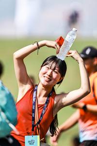 BIB: 
                            <button type="button" onclick="openModal(25897518)" class="btn btn-primary btn-sm float-right btn-popup" data-toggle="modal" data-target=".modal-high-quality">
                        <i class="fas fa-shopping-cart"></i> Add to Cart
                    </button>
                                            <button type="button" onclick="isThisMe(25897518, true)" class="btn btn-success btn-sm float-right btn-popup btn-isme hidden" data-toggle="tooltip" data-placement="bottom" title="นี่คือรูปของคุณใช่ไหม คลิกที่นี่เพื่อเอาเข้าอัลบั้ม">
                        <i class="fas fa-plus"></i> Add to album
                    </button>
                    <button type="button" onclick="isThisMe(25897518, false)" class="btn btn-warning btn-sm float-right btn-popup btn-isnotme hidden">
                        <i class="fas fa-ban"></i> Remove from album
                    </button>