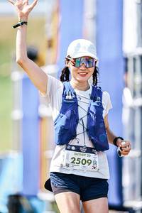 BIB: 
                            <button type="button" onclick="openModal(25906826)" class="btn btn-primary btn-sm float-right btn-popup" data-toggle="modal" data-target=".modal-high-quality">
                        <i class="fas fa-shopping-cart"></i> Add to Cart
                    </button>
                                            <button type="button" onclick="isThisMe(25906826, true)" class="btn btn-success btn-sm float-right btn-popup btn-isme hidden" data-toggle="tooltip" data-placement="bottom" title="นี่คือรูปของคุณใช่ไหม คลิกที่นี่เพื่อเอาเข้าอัลบั้ม">
                        <i class="fas fa-plus"></i> Add to album
                    </button>
                    <button type="button" onclick="isThisMe(25906826, false)" class="btn btn-warning btn-sm float-right btn-popup btn-isnotme hidden">
                        <i class="fas fa-ban"></i> Remove from album
                    </button>