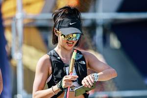 BIB: 
                            <button type="button" onclick="openModal(25911674)" class="btn btn-primary btn-sm float-right btn-popup" data-toggle="modal" data-target=".modal-high-quality">
                        <i class="fas fa-shopping-cart"></i> Add to Cart
                    </button>
                                            <button type="button" onclick="isThisMe(25911674, true)" class="btn btn-success btn-sm float-right btn-popup btn-isme hidden" data-toggle="tooltip" data-placement="bottom" title="นี่คือรูปของคุณใช่ไหม คลิกที่นี่เพื่อเอาเข้าอัลบั้ม">
                        <i class="fas fa-plus"></i> Add to album
                    </button>
                    <button type="button" onclick="isThisMe(25911674, false)" class="btn btn-warning btn-sm float-right btn-popup btn-isnotme hidden">
                        <i class="fas fa-ban"></i> Remove from album
                    </button>