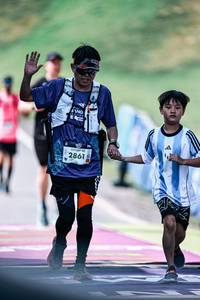 BIB: 
                            <button type="button" onclick="openModal(25902989)" class="btn btn-primary btn-sm float-right btn-popup" data-toggle="modal" data-target=".modal-high-quality">
                        <i class="fas fa-shopping-cart"></i> Add to Cart
                    </button>
                                            <button type="button" onclick="isThisMe(25902989, true)" class="btn btn-success btn-sm float-right btn-popup btn-isme hidden" data-toggle="tooltip" data-placement="bottom" title="นี่คือรูปของคุณใช่ไหม คลิกที่นี่เพื่อเอาเข้าอัลบั้ม">
                        <i class="fas fa-plus"></i> Add to album
                    </button>
                    <button type="button" onclick="isThisMe(25902989, false)" class="btn btn-warning btn-sm float-right btn-popup btn-isnotme hidden">
                        <i class="fas fa-ban"></i> Remove from album
                    </button>