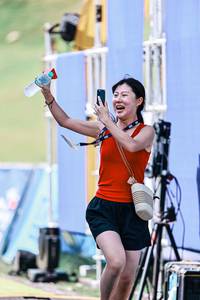 BIB: 
                            <button type="button" onclick="openModal(25909609)" class="btn btn-primary btn-sm float-right btn-popup" data-toggle="modal" data-target=".modal-high-quality">
                        <i class="fas fa-shopping-cart"></i> Add to Cart
                    </button>
                                            <button type="button" onclick="isThisMe(25909609, true)" class="btn btn-success btn-sm float-right btn-popup btn-isme hidden" data-toggle="tooltip" data-placement="bottom" title="นี่คือรูปของคุณใช่ไหม คลิกที่นี่เพื่อเอาเข้าอัลบั้ม">
                        <i class="fas fa-plus"></i> Add to album
                    </button>
                    <button type="button" onclick="isThisMe(25909609, false)" class="btn btn-warning btn-sm float-right btn-popup btn-isnotme hidden">
                        <i class="fas fa-ban"></i> Remove from album
                    </button>