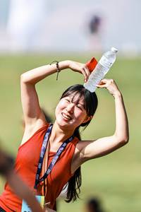 BIB: 
                            <button type="button" onclick="openModal(25897479)" class="btn btn-primary btn-sm float-right btn-popup" data-toggle="modal" data-target=".modal-high-quality">
                        <i class="fas fa-shopping-cart"></i> Add to Cart
                    </button>
                                            <button type="button" onclick="isThisMe(25897479, true)" class="btn btn-success btn-sm float-right btn-popup btn-isme hidden" data-toggle="tooltip" data-placement="bottom" title="นี่คือรูปของคุณใช่ไหม คลิกที่นี่เพื่อเอาเข้าอัลบั้ม">
                        <i class="fas fa-plus"></i> Add to album
                    </button>
                    <button type="button" onclick="isThisMe(25897479, false)" class="btn btn-warning btn-sm float-right btn-popup btn-isnotme hidden">
                        <i class="fas fa-ban"></i> Remove from album
                    </button>