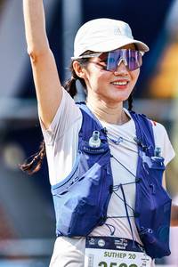 BIB: 
                            <button type="button" onclick="openModal(25906877)" class="btn btn-primary btn-sm float-right btn-popup" data-toggle="modal" data-target=".modal-high-quality">
                        <i class="fas fa-shopping-cart"></i> Add to Cart
                    </button>
                                            <button type="button" onclick="isThisMe(25906877, true)" class="btn btn-success btn-sm float-right btn-popup btn-isme hidden" data-toggle="tooltip" data-placement="bottom" title="นี่คือรูปของคุณใช่ไหม คลิกที่นี่เพื่อเอาเข้าอัลบั้ม">
                        <i class="fas fa-plus"></i> Add to album
                    </button>
                    <button type="button" onclick="isThisMe(25906877, false)" class="btn btn-warning btn-sm float-right btn-popup btn-isnotme hidden">
                        <i class="fas fa-ban"></i> Remove from album
                    </button>