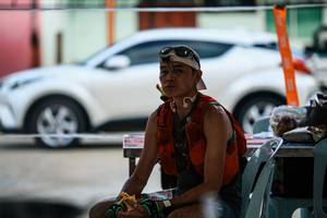 BIB: 
                            <button type="button" onclick="openModal(25369460)" class="btn btn-primary btn-sm float-right btn-popup" data-toggle="modal" data-target=".modal-high-quality">
                        <i class="fas fa-shopping-cart"></i> Add to Cart
                    </button>
                                            <button type="button" onclick="isThisMe(25369460, true)" class="btn btn-success btn-sm float-right btn-popup btn-isme hidden" data-toggle="tooltip" data-placement="bottom" title="นี่คือรูปของคุณใช่ไหม คลิกที่นี่เพื่อเอาเข้าอัลบั้ม">
                        <i class="fas fa-plus"></i> Add to album
                    </button>
                    <button type="button" onclick="isThisMe(25369460, false)" class="btn btn-warning btn-sm float-right btn-popup btn-isnotme hidden">
                        <i class="fas fa-ban"></i> Remove from album
                    </button>