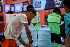 BIB: 
                            <button type="button" onclick="openModal(25371397)" class="btn btn-primary btn-sm float-right btn-popup" data-toggle="modal" data-target=".modal-high-quality">
                        <i class="fas fa-shopping-cart"></i> Add to Cart
                    </button>
                                            <button type="button" onclick="isThisMe(25371397, true)" class="btn btn-success btn-sm float-right btn-popup btn-isme hidden" data-toggle="tooltip" data-placement="bottom" title="นี่คือรูปของคุณใช่ไหม คลิกที่นี่เพื่อเอาเข้าอัลบั้ม">
                        <i class="fas fa-plus"></i> Add to album
                    </button>
                    <button type="button" onclick="isThisMe(25371397, false)" class="btn btn-warning btn-sm float-right btn-popup btn-isnotme hidden">
                        <i class="fas fa-ban"></i> Remove from album
                    </button>