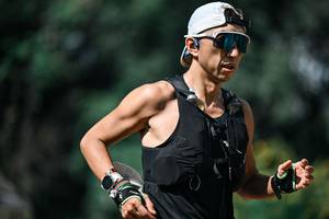 BIB: 
                            <button type="button" onclick="openModal(25902806)" class="btn btn-primary btn-sm float-right btn-popup" data-toggle="modal" data-target=".modal-high-quality">
                        <i class="fas fa-shopping-cart"></i> Add to Cart
                    </button>
                                            <button type="button" onclick="isThisMe(25902806, true)" class="btn btn-success btn-sm float-right btn-popup btn-isme hidden" data-toggle="tooltip" data-placement="bottom" title="นี่คือรูปของคุณใช่ไหม คลิกที่นี่เพื่อเอาเข้าอัลบั้ม">
                        <i class="fas fa-plus"></i> Add to album
                    </button>
                    <button type="button" onclick="isThisMe(25902806, false)" class="btn btn-warning btn-sm float-right btn-popup btn-isnotme hidden">
                        <i class="fas fa-ban"></i> Remove from album
                    </button>