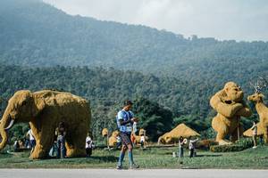 BIB: 
                            <button type="button" onclick="openModal(25883100)" class="btn btn-primary btn-sm float-right btn-popup" data-toggle="modal" data-target=".modal-high-quality">
                        <i class="fas fa-shopping-cart"></i> Add to Cart
                    </button>
                                            <button type="button" onclick="isThisMe(25883100, true)" class="btn btn-success btn-sm float-right btn-popup btn-isme hidden" data-toggle="tooltip" data-placement="bottom" title="นี่คือรูปของคุณใช่ไหม คลิกที่นี่เพื่อเอาเข้าอัลบั้ม">
                        <i class="fas fa-plus"></i> Add to album
                    </button>
                    <button type="button" onclick="isThisMe(25883100, false)" class="btn btn-warning btn-sm float-right btn-popup btn-isnotme hidden">
                        <i class="fas fa-ban"></i> Remove from album
                    </button>