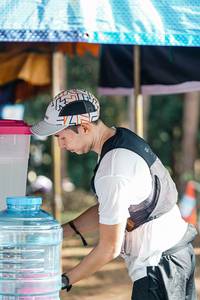 BIB: 
                            <button type="button" onclick="openModal(26003711)" class="btn btn-primary btn-sm float-right btn-popup" data-toggle="modal" data-target=".modal-high-quality">
                        <i class="fas fa-shopping-cart"></i> Add to Cart
                    </button>
                                            <button type="button" onclick="isThisMe(26003711, true)" class="btn btn-success btn-sm float-right btn-popup btn-isme hidden" data-toggle="tooltip" data-placement="bottom" title="นี่คือรูปของคุณใช่ไหม คลิกที่นี่เพื่อเอาเข้าอัลบั้ม">
                        <i class="fas fa-plus"></i> Add to album
                    </button>
                    <button type="button" onclick="isThisMe(26003711, false)" class="btn btn-warning btn-sm float-right btn-popup btn-isnotme hidden">
                        <i class="fas fa-ban"></i> Remove from album
                    </button>