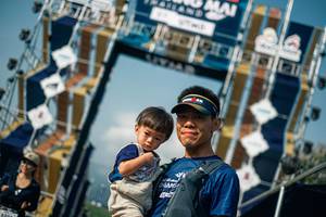 BIB: 
                            <button type="button" onclick="openModal(25688751)" class="btn btn-primary btn-sm float-right btn-popup" data-toggle="modal" data-target=".modal-high-quality">
                        <i class="fas fa-shopping-cart"></i> Add to Cart
                    </button>
                                            <button type="button" onclick="isThisMe(25688751, true)" class="btn btn-success btn-sm float-right btn-popup btn-isme hidden" data-toggle="tooltip" data-placement="bottom" title="นี่คือรูปของคุณใช่ไหม คลิกที่นี่เพื่อเอาเข้าอัลบั้ม">
                        <i class="fas fa-plus"></i> Add to album
                    </button>
                    <button type="button" onclick="isThisMe(25688751, false)" class="btn btn-warning btn-sm float-right btn-popup btn-isnotme hidden">
                        <i class="fas fa-ban"></i> Remove from album
                    </button>