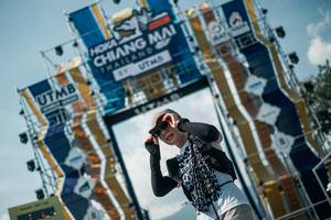 BIB: 
                            <button type="button" onclick="openModal(25699393)" class="btn btn-primary btn-sm float-right btn-popup" data-toggle="modal" data-target=".modal-high-quality">
                        <i class="fas fa-shopping-cart"></i> Add to Cart
                    </button>
                                            <button type="button" onclick="isThisMe(25699393, true)" class="btn btn-success btn-sm float-right btn-popup btn-isme hidden" data-toggle="tooltip" data-placement="bottom" title="นี่คือรูปของคุณใช่ไหม คลิกที่นี่เพื่อเอาเข้าอัลบั้ม">
                        <i class="fas fa-plus"></i> Add to album
                    </button>
                    <button type="button" onclick="isThisMe(25699393, false)" class="btn btn-warning btn-sm float-right btn-popup btn-isnotme hidden">
                        <i class="fas fa-ban"></i> Remove from album
                    </button>