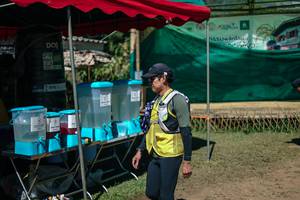 BIB: 
                            <button type="button" onclick="openModal(26756499)" class="btn btn-primary btn-sm float-right btn-popup" data-toggle="modal" data-target=".modal-high-quality">
                        <i class="fas fa-shopping-cart"></i> Add to Cart
                    </button>
                                            <button type="button" onclick="isThisMe(26756499, true)" class="btn btn-success btn-sm float-right btn-popup btn-isme hidden" data-toggle="tooltip" data-placement="bottom" title="นี่คือรูปของคุณใช่ไหม คลิกที่นี่เพื่อเอาเข้าอัลบั้ม">
                        <i class="fas fa-plus"></i> Add to album
                    </button>
                    <button type="button" onclick="isThisMe(26756499, false)" class="btn btn-warning btn-sm float-right btn-popup btn-isnotme hidden">
                        <i class="fas fa-ban"></i> Remove from album
                    </button>