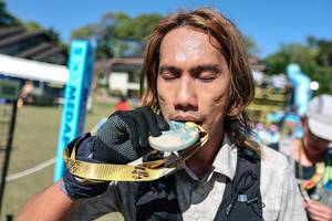 BIB: 
                            <button type="button" onclick="openModal(26758433)" class="btn btn-primary btn-sm float-right btn-popup" data-toggle="modal" data-target=".modal-high-quality">
                        <i class="fas fa-shopping-cart"></i> Add to Cart
                    </button>
                                            <button type="button" onclick="isThisMe(26758433, true)" class="btn btn-success btn-sm float-right btn-popup btn-isme hidden" data-toggle="tooltip" data-placement="bottom" title="นี่คือรูปของคุณใช่ไหม คลิกที่นี่เพื่อเอาเข้าอัลบั้ม">
                        <i class="fas fa-plus"></i> Add to album
                    </button>
                    <button type="button" onclick="isThisMe(26758433, false)" class="btn btn-warning btn-sm float-right btn-popup btn-isnotme hidden">
                        <i class="fas fa-ban"></i> Remove from album
                    </button>