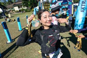 BIB: 
                            <button type="button" onclick="openModal(26759195)" class="btn btn-primary btn-sm float-right btn-popup" data-toggle="modal" data-target=".modal-high-quality">
                        <i class="fas fa-shopping-cart"></i> Add to Cart
                    </button>
                                            <button type="button" onclick="isThisMe(26759195, true)" class="btn btn-success btn-sm float-right btn-popup btn-isme hidden" data-toggle="tooltip" data-placement="bottom" title="นี่คือรูปของคุณใช่ไหม คลิกที่นี่เพื่อเอาเข้าอัลบั้ม">
                        <i class="fas fa-plus"></i> Add to album
                    </button>
                    <button type="button" onclick="isThisMe(26759195, false)" class="btn btn-warning btn-sm float-right btn-popup btn-isnotme hidden">
                        <i class="fas fa-ban"></i> Remove from album
                    </button>