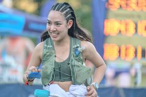 BIB: 
                            <button type="button" onclick="openModal(26752098)" class="btn btn-primary btn-sm float-right btn-popup" data-toggle="modal" data-target=".modal-high-quality">
                        <i class="fas fa-shopping-cart"></i> Add to Cart
                    </button>
                                            <button type="button" onclick="isThisMe(26752098, true)" class="btn btn-success btn-sm float-right btn-popup btn-isme hidden" data-toggle="tooltip" data-placement="bottom" title="นี่คือรูปของคุณใช่ไหม คลิกที่นี่เพื่อเอาเข้าอัลบั้ม">
                        <i class="fas fa-plus"></i> Add to album
                    </button>
                    <button type="button" onclick="isThisMe(26752098, false)" class="btn btn-warning btn-sm float-right btn-popup btn-isnotme hidden">
                        <i class="fas fa-ban"></i> Remove from album
                    </button>