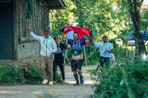 BIB: 
                            <button type="button" onclick="openModal(26636828)" class="btn btn-primary btn-sm float-right btn-popup" data-toggle="modal" data-target=".modal-high-quality">
                        <i class="fas fa-shopping-cart"></i> Add to Cart
                    </button>
                                            <button type="button" onclick="isThisMe(26636828, true)" class="btn btn-success btn-sm float-right btn-popup btn-isme hidden" data-toggle="tooltip" data-placement="bottom" title="นี่คือรูปของคุณใช่ไหม คลิกที่นี่เพื่อเอาเข้าอัลบั้ม">
                        <i class="fas fa-plus"></i> Add to album
                    </button>
                    <button type="button" onclick="isThisMe(26636828, false)" class="btn btn-warning btn-sm float-right btn-popup btn-isnotme hidden">
                        <i class="fas fa-ban"></i> Remove from album
                    </button>