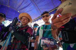 BIB: 
                            <button type="button" onclick="openModal(26716013)" class="btn btn-primary btn-sm float-right btn-popup" data-toggle="modal" data-target=".modal-high-quality">
                        <i class="fas fa-shopping-cart"></i> Add to Cart
                    </button>
                                            <button type="button" onclick="isThisMe(26716013, true)" class="btn btn-success btn-sm float-right btn-popup btn-isme hidden" data-toggle="tooltip" data-placement="bottom" title="นี่คือรูปของคุณใช่ไหม คลิกที่นี่เพื่อเอาเข้าอัลบั้ม">
                        <i class="fas fa-plus"></i> Add to album
                    </button>
                    <button type="button" onclick="isThisMe(26716013, false)" class="btn btn-warning btn-sm float-right btn-popup btn-isnotme hidden">
                        <i class="fas fa-ban"></i> Remove from album
                    </button>