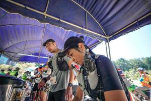 BIB: 
                            <button type="button" onclick="openModal(26718072)" class="btn btn-primary btn-sm float-right btn-popup" data-toggle="modal" data-target=".modal-high-quality">
                        <i class="fas fa-shopping-cart"></i> Add to Cart
                    </button>
                                            <button type="button" onclick="isThisMe(26718072, true)" class="btn btn-success btn-sm float-right btn-popup btn-isme hidden" data-toggle="tooltip" data-placement="bottom" title="นี่คือรูปของคุณใช่ไหม คลิกที่นี่เพื่อเอาเข้าอัลบั้ม">
                        <i class="fas fa-plus"></i> Add to album
                    </button>
                    <button type="button" onclick="isThisMe(26718072, false)" class="btn btn-warning btn-sm float-right btn-popup btn-isnotme hidden">
                        <i class="fas fa-ban"></i> Remove from album
                    </button>