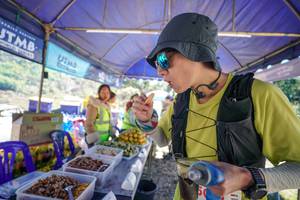 BIB: 
                            <button type="button" onclick="openModal(26715037)" class="btn btn-primary btn-sm float-right btn-popup" data-toggle="modal" data-target=".modal-high-quality">
                        <i class="fas fa-shopping-cart"></i> Add to Cart
                    </button>
                                            <button type="button" onclick="isThisMe(26715037, true)" class="btn btn-success btn-sm float-right btn-popup btn-isme hidden" data-toggle="tooltip" data-placement="bottom" title="นี่คือรูปของคุณใช่ไหม คลิกที่นี่เพื่อเอาเข้าอัลบั้ม">
                        <i class="fas fa-plus"></i> Add to album
                    </button>
                    <button type="button" onclick="isThisMe(26715037, false)" class="btn btn-warning btn-sm float-right btn-popup btn-isnotme hidden">
                        <i class="fas fa-ban"></i> Remove from album
                    </button>