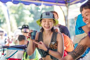 BIB: 
                            <button type="button" onclick="openModal(26707708)" class="btn btn-primary btn-sm float-right btn-popup" data-toggle="modal" data-target=".modal-high-quality">
                        <i class="fas fa-shopping-cart"></i> Add to Cart
                    </button>
                                            <button type="button" onclick="isThisMe(26707708, true)" class="btn btn-success btn-sm float-right btn-popup btn-isme hidden" data-toggle="tooltip" data-placement="bottom" title="นี่คือรูปของคุณใช่ไหม คลิกที่นี่เพื่อเอาเข้าอัลบั้ม">
                        <i class="fas fa-plus"></i> Add to album
                    </button>
                    <button type="button" onclick="isThisMe(26707708, false)" class="btn btn-warning btn-sm float-right btn-popup btn-isnotme hidden">
                        <i class="fas fa-ban"></i> Remove from album
                    </button>