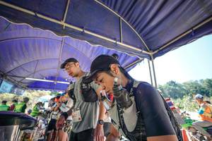 BIB: 
                            <button type="button" onclick="openModal(26718039)" class="btn btn-primary btn-sm float-right btn-popup" data-toggle="modal" data-target=".modal-high-quality">
                        <i class="fas fa-shopping-cart"></i> Add to Cart
                    </button>
                                            <button type="button" onclick="isThisMe(26718039, true)" class="btn btn-success btn-sm float-right btn-popup btn-isme hidden" data-toggle="tooltip" data-placement="bottom" title="นี่คือรูปของคุณใช่ไหม คลิกที่นี่เพื่อเอาเข้าอัลบั้ม">
                        <i class="fas fa-plus"></i> Add to album
                    </button>
                    <button type="button" onclick="isThisMe(26718039, false)" class="btn btn-warning btn-sm float-right btn-popup btn-isnotme hidden">
                        <i class="fas fa-ban"></i> Remove from album
                    </button>