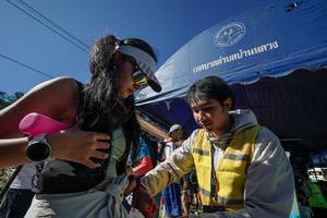 BIB: 
                            <button type="button" onclick="openModal(26728526)" class="btn btn-primary btn-sm float-right btn-popup" data-toggle="modal" data-target=".modal-high-quality">
                        <i class="fas fa-shopping-cart"></i> Add to Cart
                    </button>
                                            <button type="button" onclick="isThisMe(26728526, true)" class="btn btn-success btn-sm float-right btn-popup btn-isme hidden" data-toggle="tooltip" data-placement="bottom" title="นี่คือรูปของคุณใช่ไหม คลิกที่นี่เพื่อเอาเข้าอัลบั้ม">
                        <i class="fas fa-plus"></i> Add to album
                    </button>
                    <button type="button" onclick="isThisMe(26728526, false)" class="btn btn-warning btn-sm float-right btn-popup btn-isnotme hidden">
                        <i class="fas fa-ban"></i> Remove from album
                    </button>