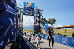 BIB: 
                            <button type="button" onclick="openModal(27792044)" class="btn btn-primary btn-sm float-right btn-popup" data-toggle="modal" data-target=".modal-high-quality">
                        <i class="fas fa-shopping-cart"></i> Add to Cart
                    </button>
                                            <button type="button" onclick="isThisMe(27792044, true)" class="btn btn-success btn-sm float-right btn-popup btn-isme hidden" data-toggle="tooltip" data-placement="bottom" title="นี่คือรูปของคุณใช่ไหม คลิกที่นี่เพื่อเอาเข้าอัลบั้ม">
                        <i class="fas fa-plus"></i> Add to album
                    </button>
                    <button type="button" onclick="isThisMe(27792044, false)" class="btn btn-warning btn-sm float-right btn-popup btn-isnotme hidden">
                        <i class="fas fa-ban"></i> Remove from album
                    </button>