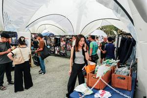 BIB: 
                            <button type="button" onclick="openModal(26881144)" class="btn btn-primary btn-sm float-right btn-popup" data-toggle="modal" data-target=".modal-high-quality">
                        <i class="fas fa-shopping-cart"></i> Add to Cart
                    </button>
                                            <button type="button" onclick="isThisMe(26881144, true)" class="btn btn-success btn-sm float-right btn-popup btn-isme hidden" data-toggle="tooltip" data-placement="bottom" title="นี่คือรูปของคุณใช่ไหม คลิกที่นี่เพื่อเอาเข้าอัลบั้ม">
                        <i class="fas fa-plus"></i> Add to album
                    </button>
                    <button type="button" onclick="isThisMe(26881144, false)" class="btn btn-warning btn-sm float-right btn-popup btn-isnotme hidden">
                        <i class="fas fa-ban"></i> Remove from album
                    </button>